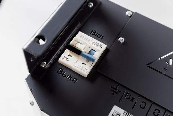 Стабилизатор напряжения Струм СНТО-7-12 Professional - фото 13